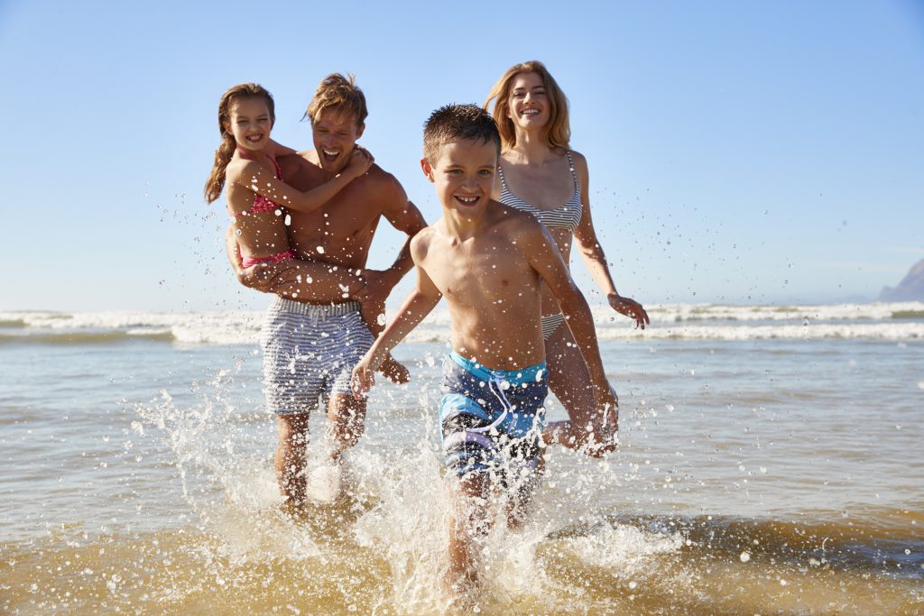 Fun Activities for the Beach the Kids will Love